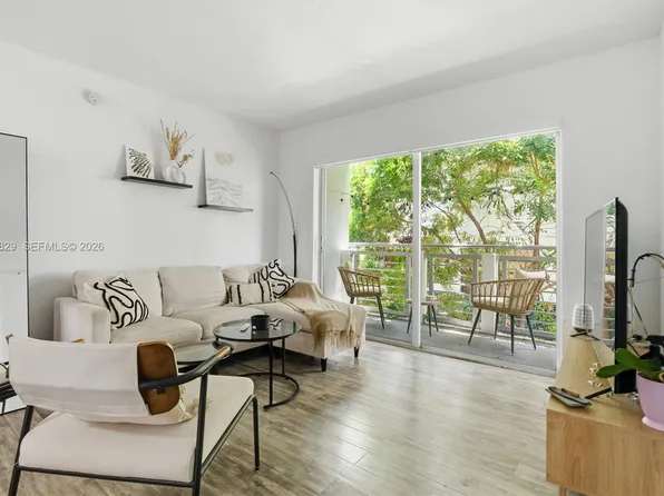 716 Michigan Ave APT 303, Miami Beach, FL 33139