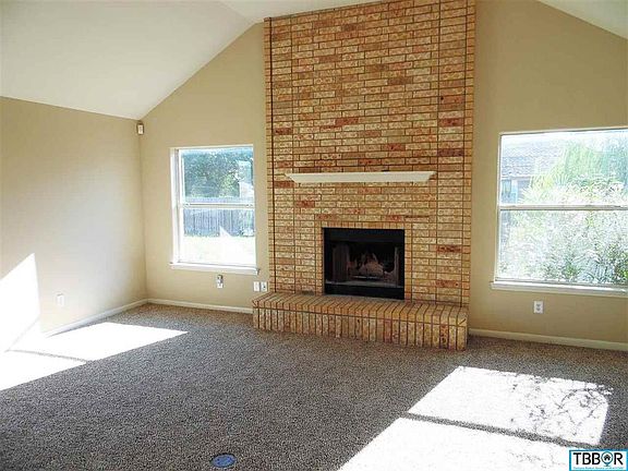 2nd image of 113 Jesse James Dr