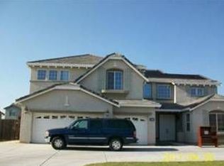 627 W Colony Rd, Ripon, CA 95366