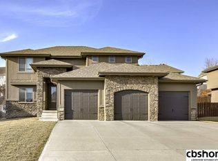 20008 C St, Omaha, NE 68130