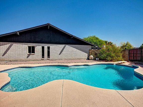 4th image of 8536 N 48th Ln