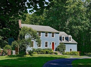 14 Hayes Ln, Ridgefield, CT 06877