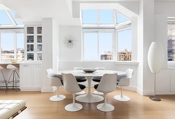 Sold by Compass | media 3