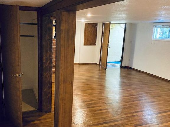 4th image of 3919 N 35th St #1