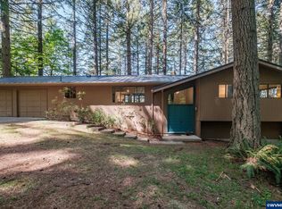 8285 NW Mitchell Dr, Corvallis, OR 97330