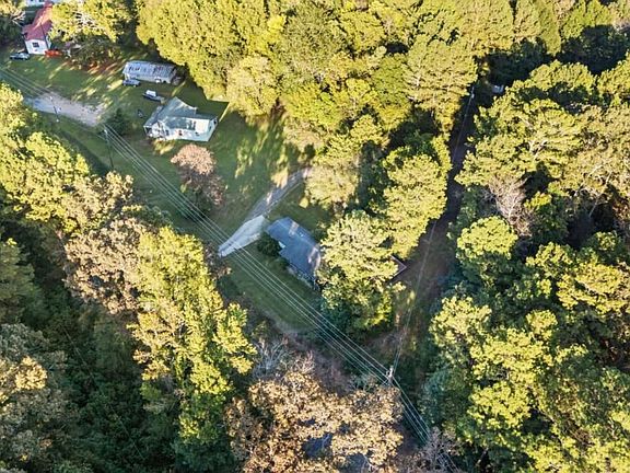 4th image of 697 Donahoo Rd SE