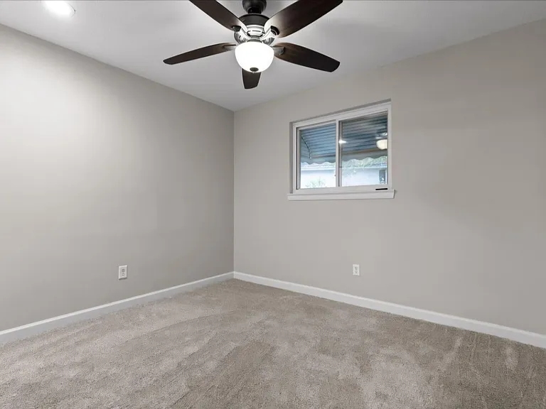 3945 N Quail Ln — Photo 23