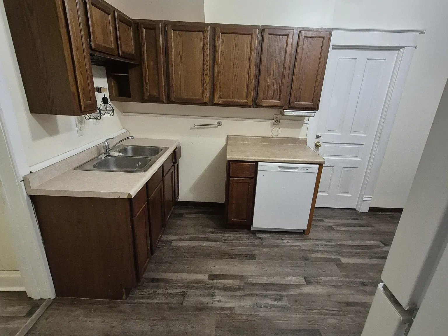 4049 6th Ave - lower — Photo 3
