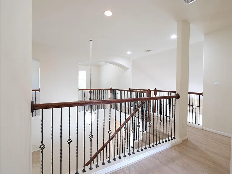 12802 Flat Creek Dr — Photo 22