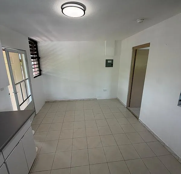 41 Colinas De Montecarlos #G5 — Photo 3
