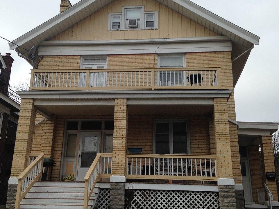 1st image of 805 Rosemont Ave