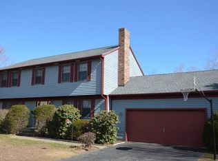 6 Whippletree Ln, Amherst, MA 01002