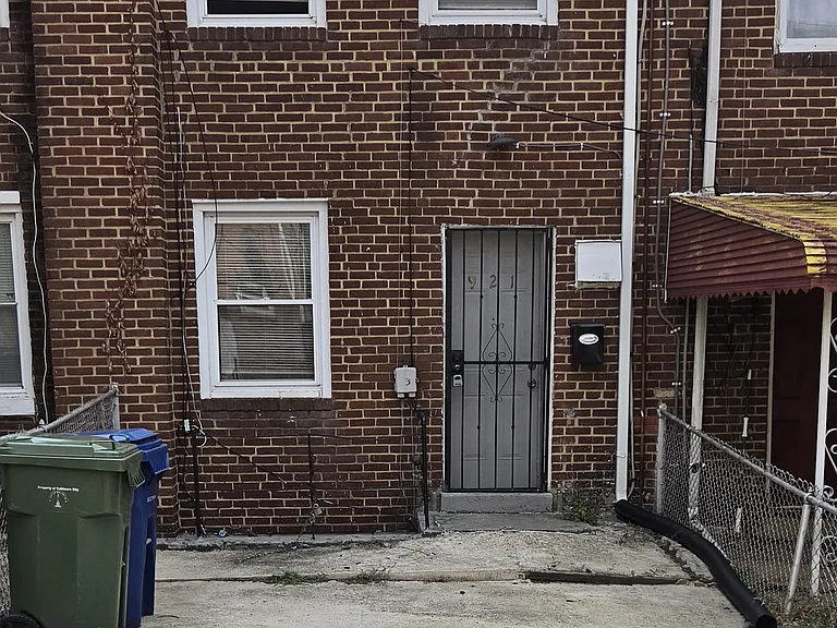921 Ellicott Dr — Photo 12