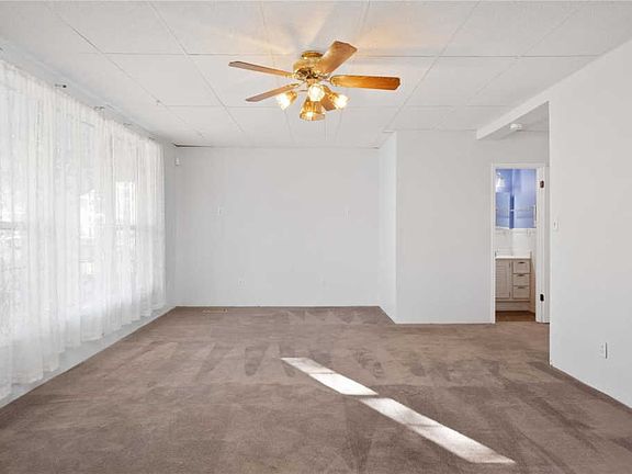 5th image of 9956 Luna Ave