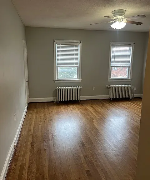 4015 9th St NE #4 — Photo 5