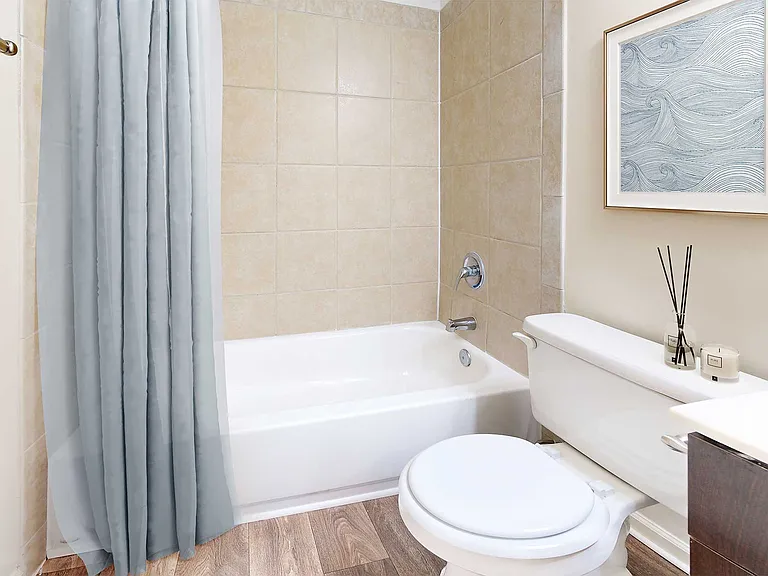 Gayton Pointe Townhomes — Photo 12