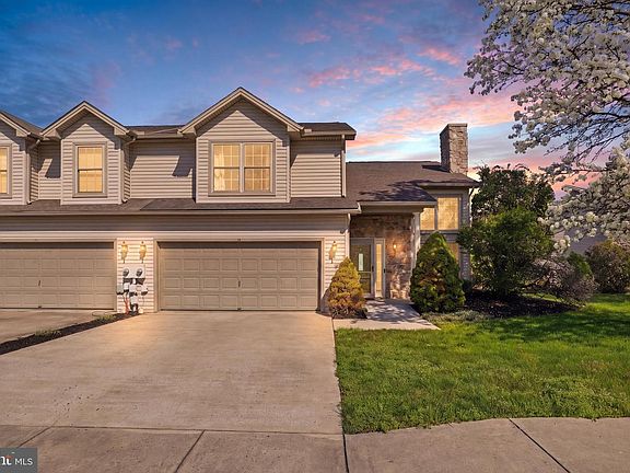 2nd image of 15 Creekview Dr