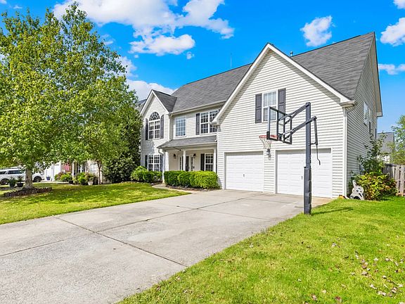 2nd image of 135 Elba Dr