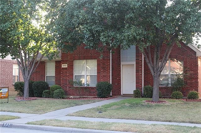 1st image of 542 Continental Dr