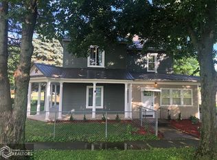 210 Church St, Eldon, IA 52554