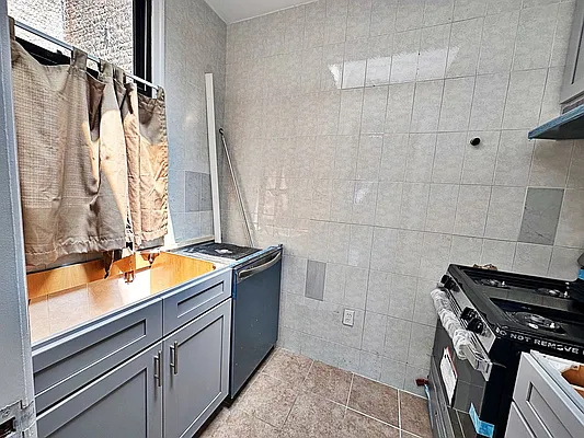 Rented by Brooklyn Property Group LLC | media 11