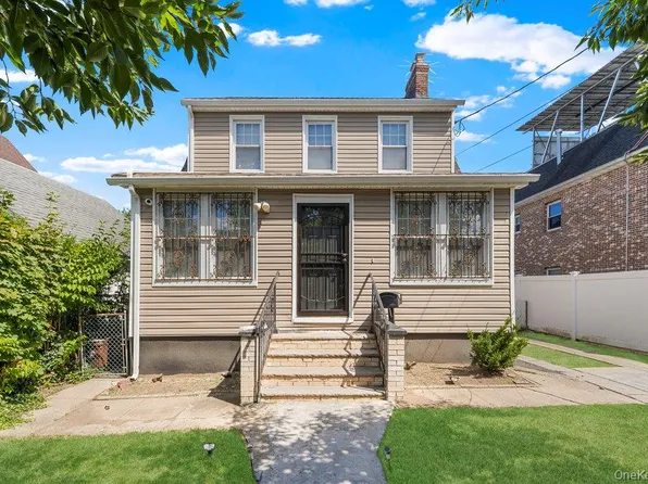 102-05 217th Street, Queens Village, NY 11429