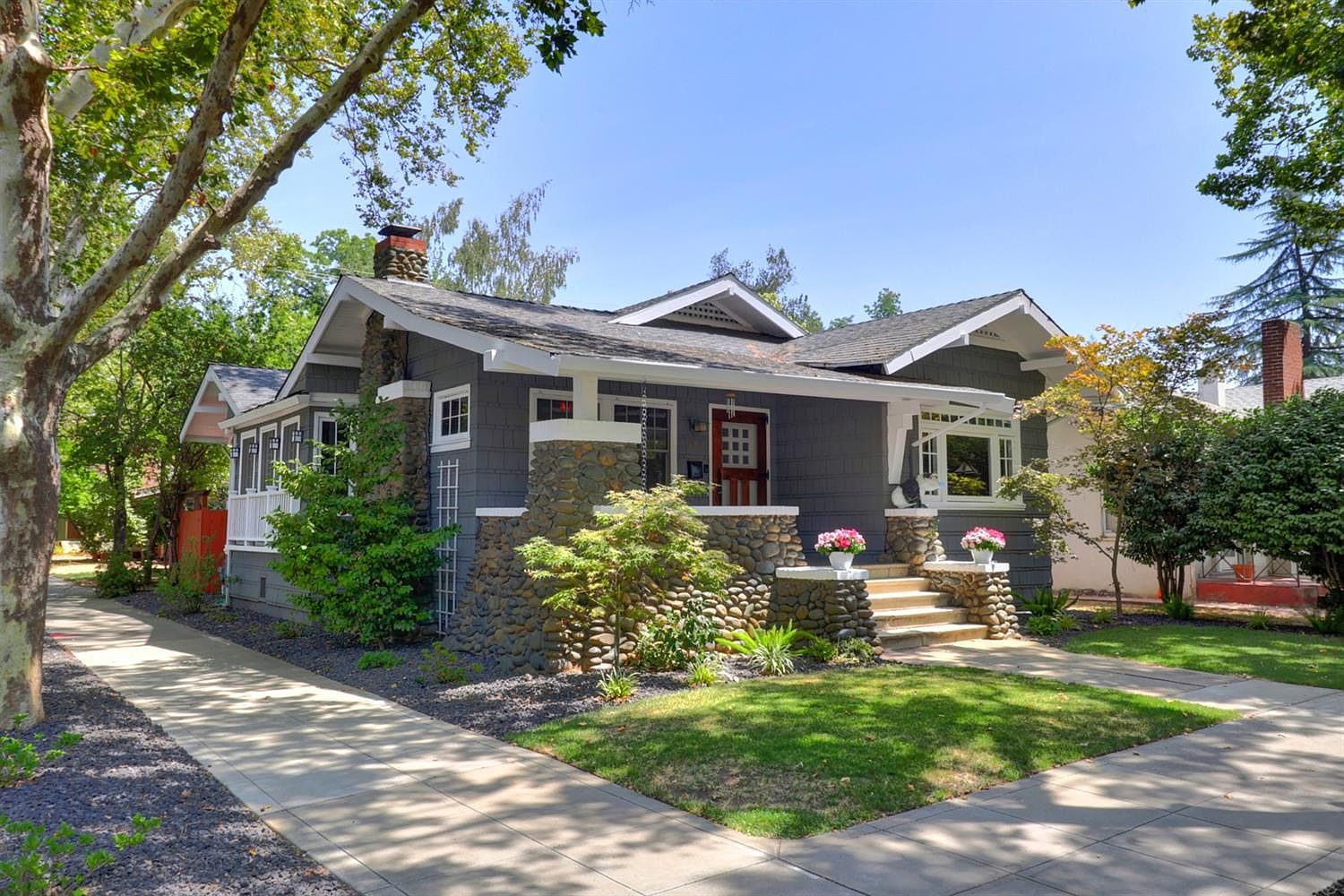 2403 E St, Sacramento, CA 95816 Zillow