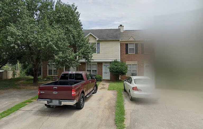 1671 Hunting Creek Dr SE #1671 — Photo 1