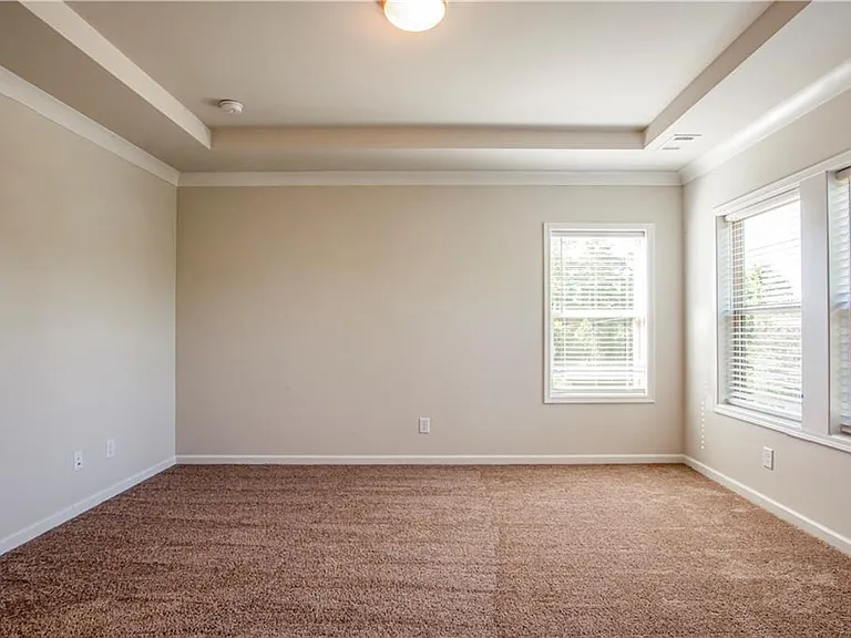 1662 Mountain Top Ln — Photo 25