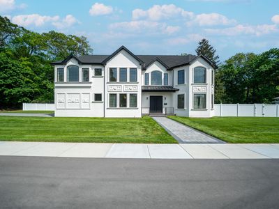 1259 Waterview Drive, Rockville Centre, NY, 11570