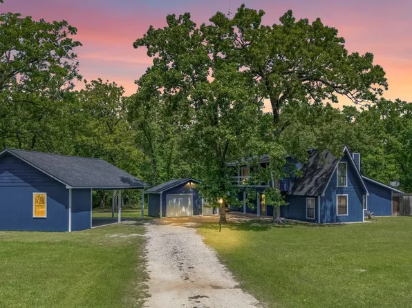 230 Walnut Dr, Trinity, TX 75862