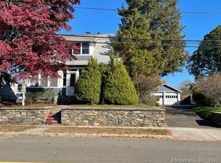 75 Ridge St, Milford, CT 06460