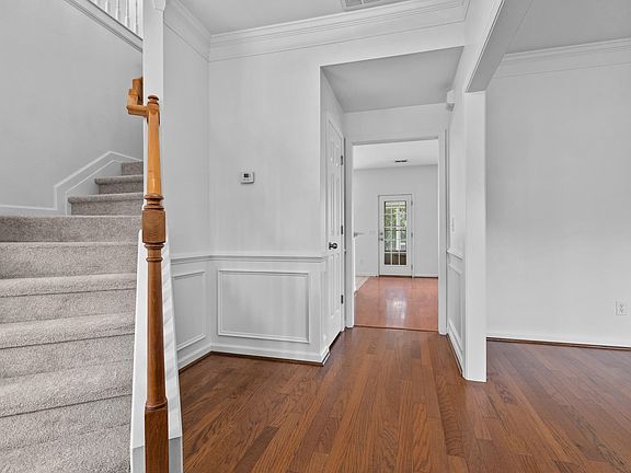 2nd image of 535 Batty Way