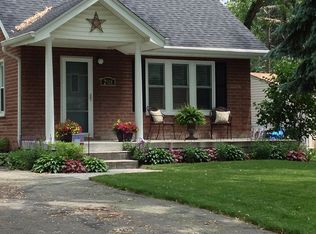 2518 Normadele Ave, Waterford, MI 48328