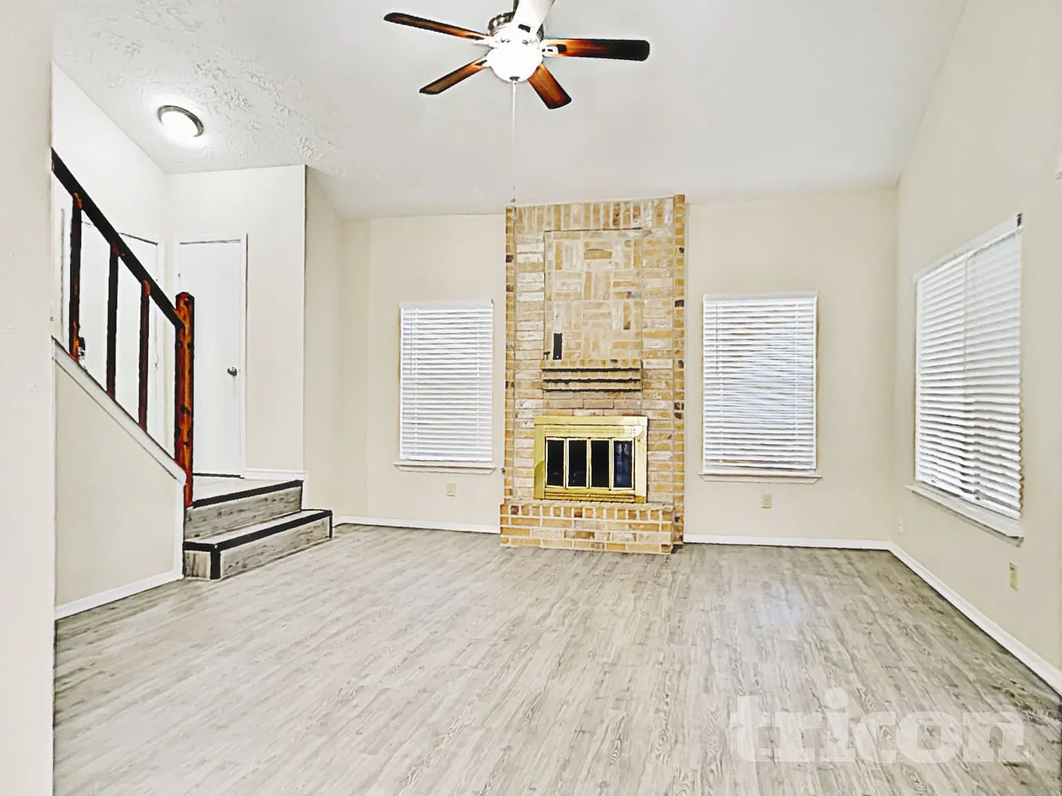 1111 Huntington Drive Pearland TX — Photo 3