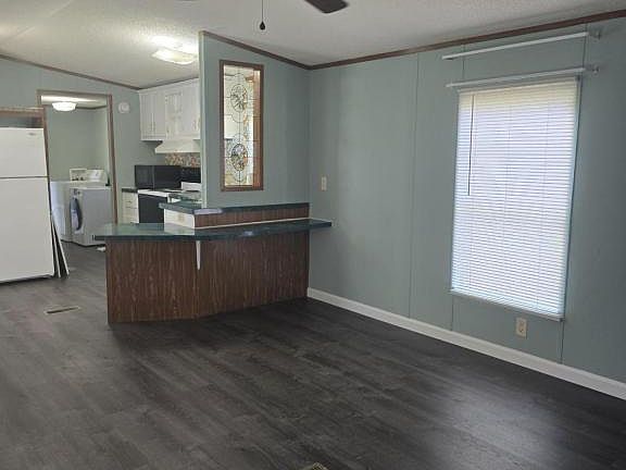 4th image of 881 Culp Ave