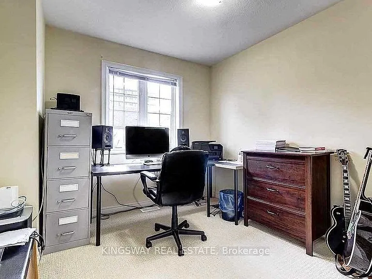7 Lakelawn Rd #5 — Photo 25