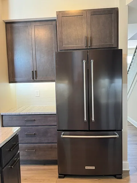 2 bed, 2.5 bath, 1296 sqft, $2,000 — Photo 3