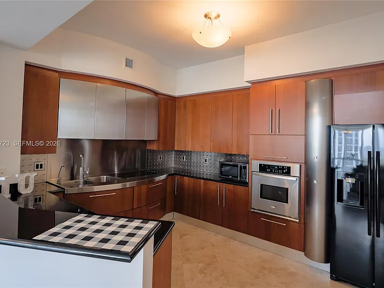 18101 Collins Ave #1703 — Photo 27