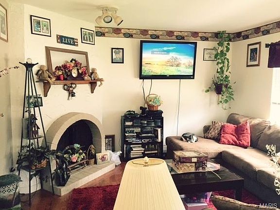 5th image of 826 Baltic Dr
