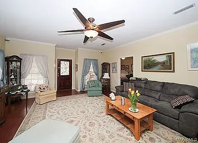 2 bed, 2.5 bath, 1450 sqft, $1,500 — Photo 4