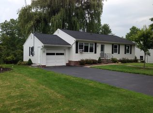 73 Kearney Ave, Auburn, NY 13021