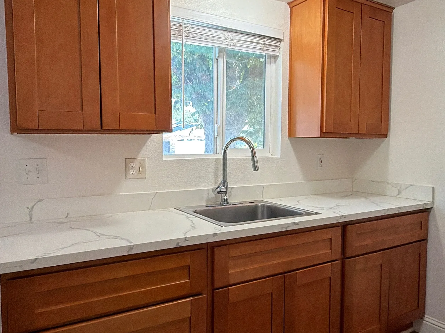 2 bed, 750 sqft, $1,470 — Photo 4