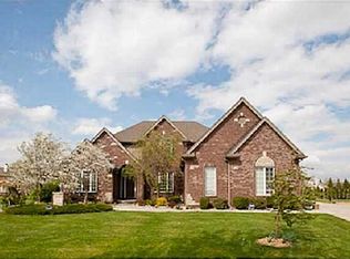 7448 Nordic Way Ct, Maumee, OH 43537