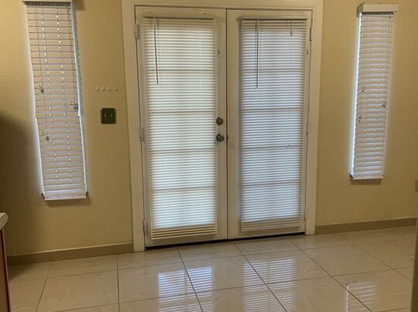 1049 Horizon St, Calexico, CA 92231