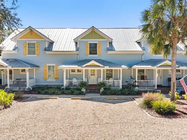 206 SE Tenth St BLDG 1, Steinhatchee, FL 32359
