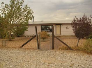 10634 La Mirada Rd, Phelan, CA 92371