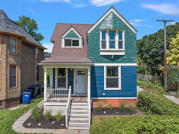 3rd image of 1734 W Willis St