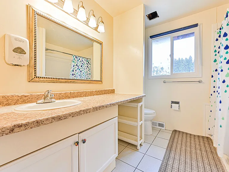 9035 Carol Ave S — Photo 4