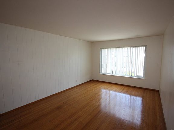 3rd image of 443 8th Ave APT 3